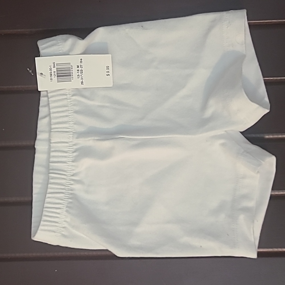 Girls Old Navy white legging shorts